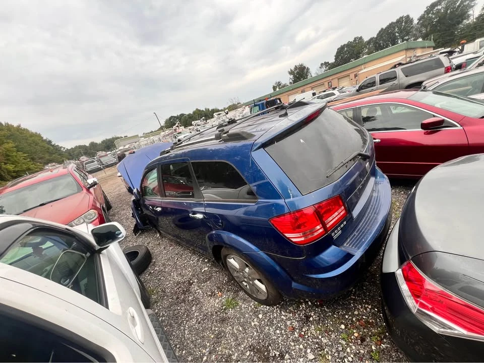 2009 Dodge Journey - Image 3 of 8