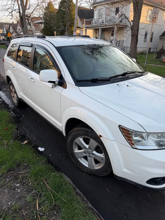 2009 Dodge Journey - Image 4 of 8