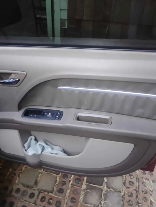 2009 Dodge Journey - Image 16 of 17