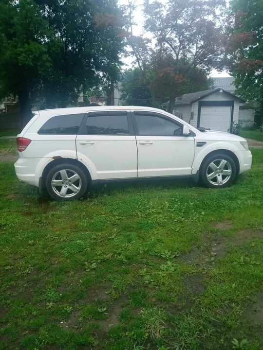 2009 Dodge Journey - Image 2 of 4