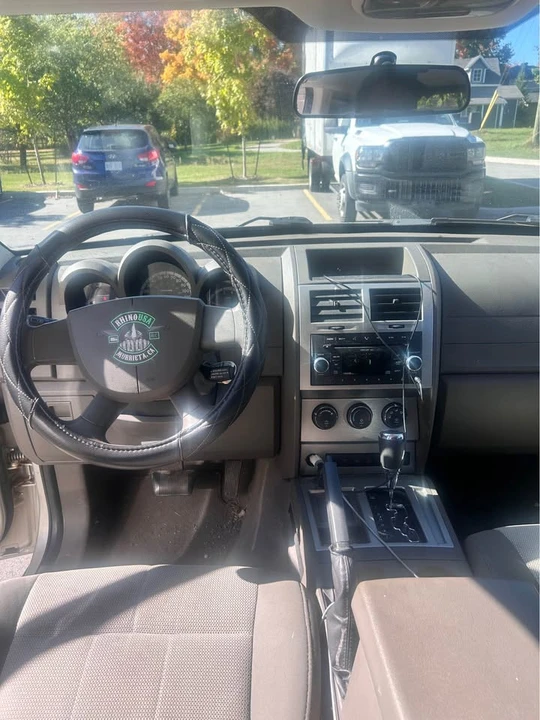 2009 Dodge Nitro - Image 7 of 9