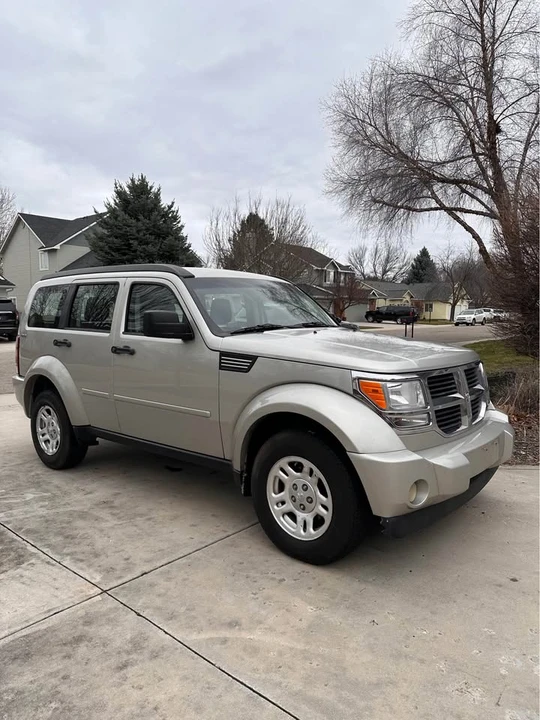 2009 Dodge Nitro - Image 3 of 11