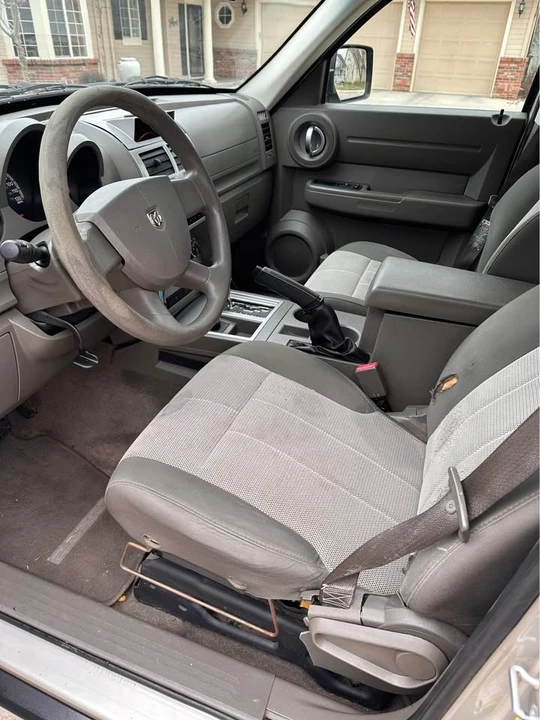 2009 Dodge Nitro - Image 9 of 11