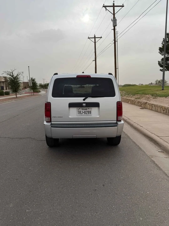 2009 Dodge Nitro - Image 7 of 12