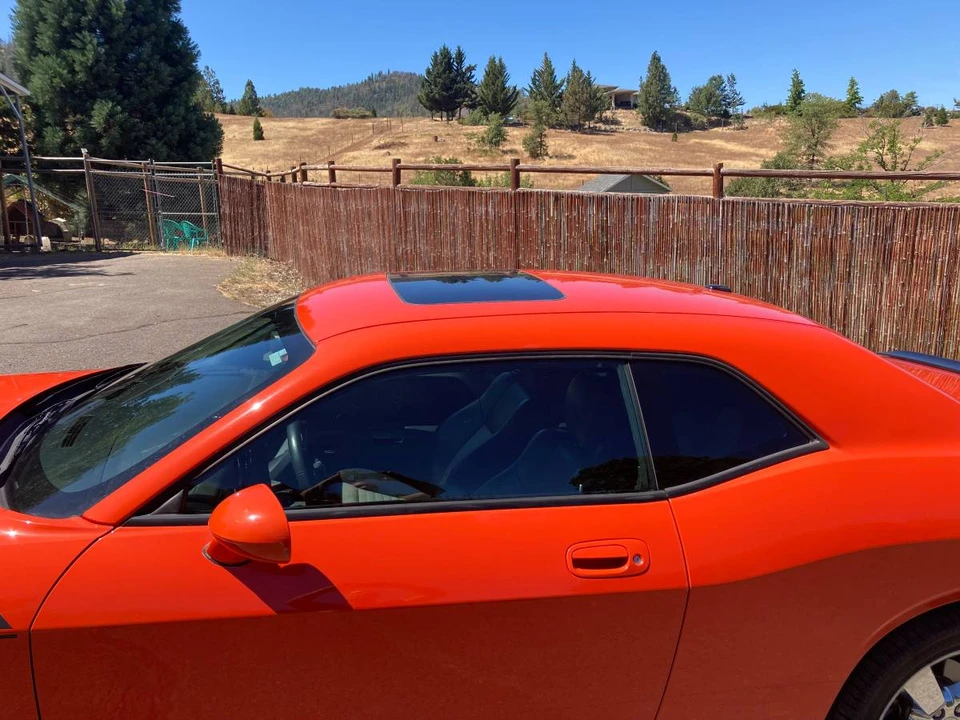 2009 Dodge Challenger 3rd Gen - Image 4 of 11