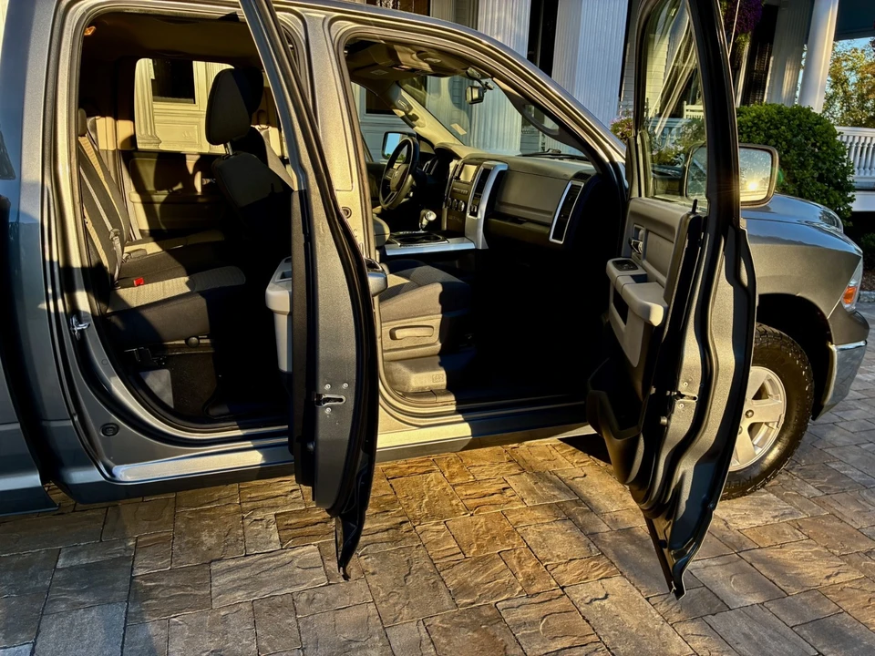2009 Dodge Ram 4th Gen - Image 2 of 12