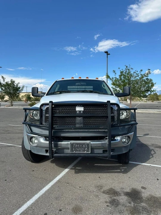 2009 Ram Heavy Duty - Image 2 of 16