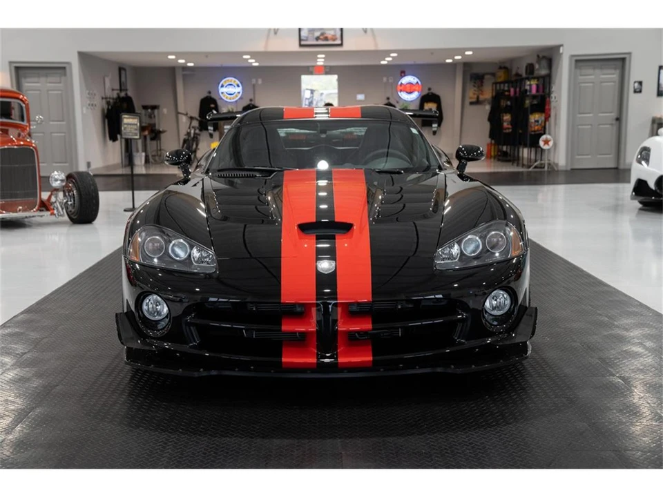 2009 Dodge Viper 4th Gen - Image 16 of 31