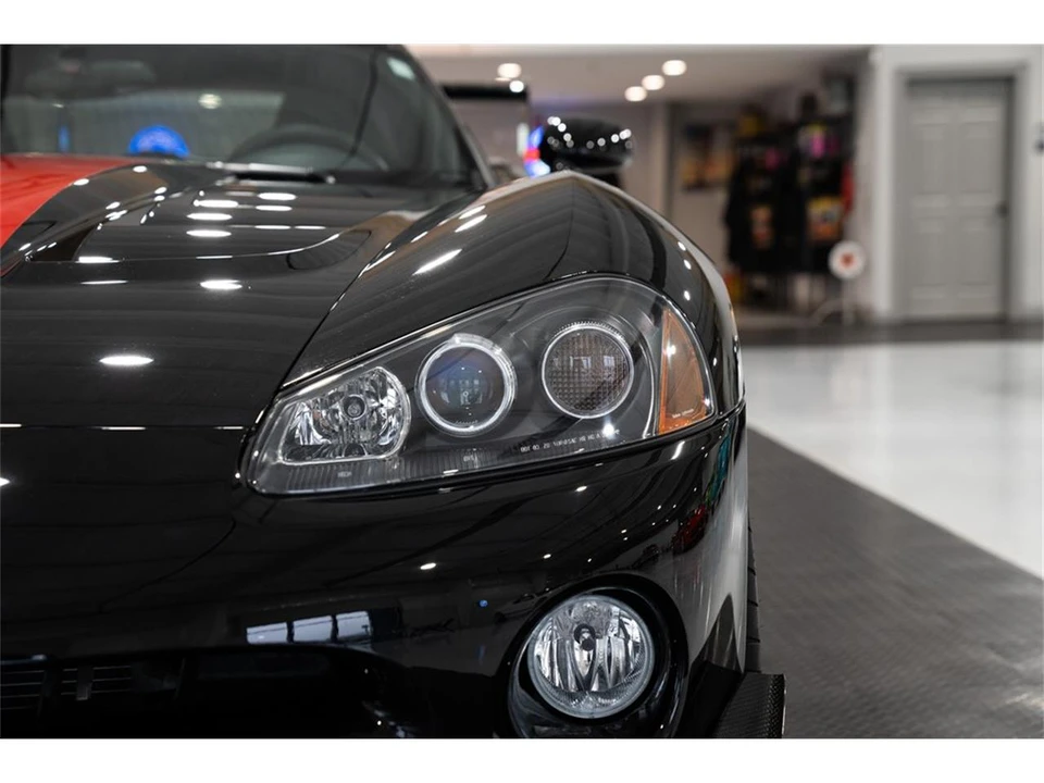 2009 Dodge Viper 4th Gen - Image 22 of 31
