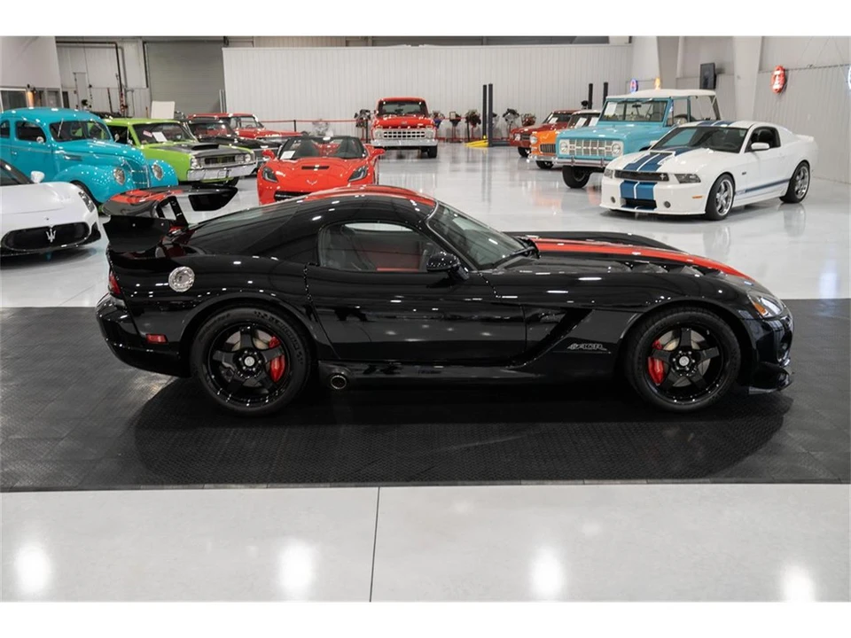2009 Dodge Viper 4th Gen - Image 13 of 31