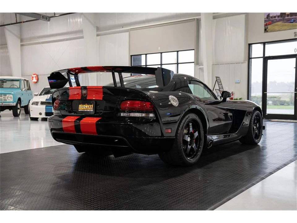 2009 Dodge Viper 4th Gen - Image 9 of 31
