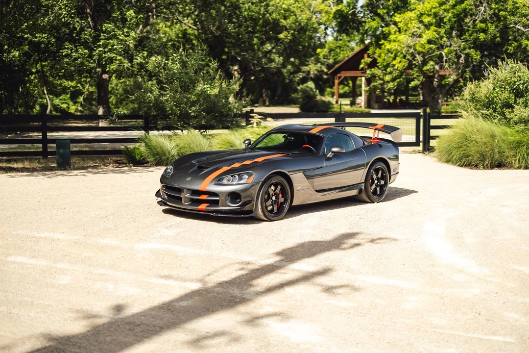 2009 Dodge Viper ACR 4th Gen - Image 3 of 31