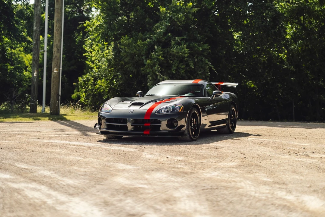 2009 Dodge Viper ACR 4th Gen - Image 2 of 31