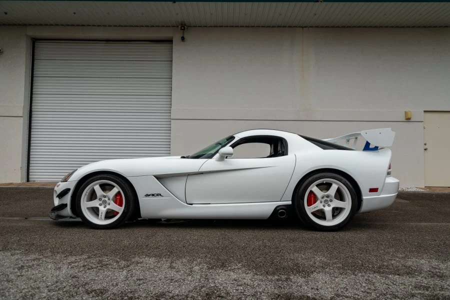 2009 Dodge Viper ACR 4th Gen - Image 2 of 25