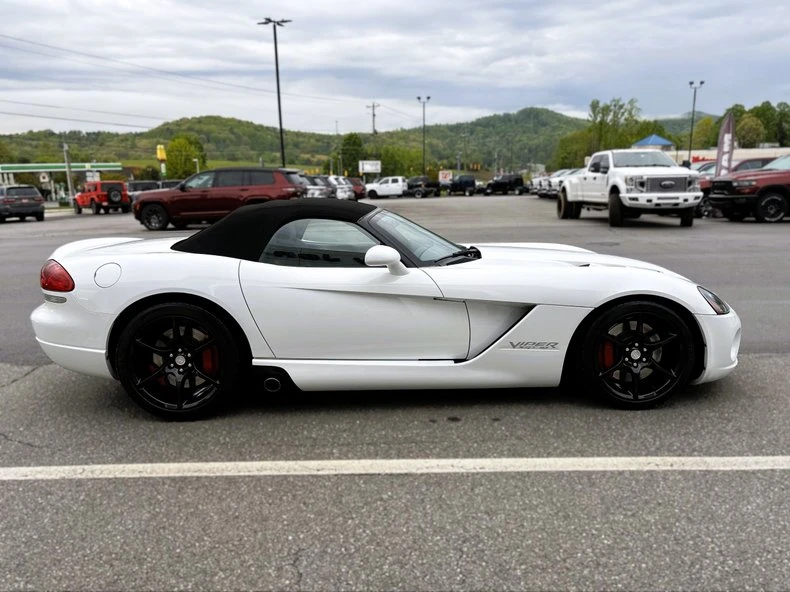 2009 Dodge Viper 4th Gen - Image 6 of 17