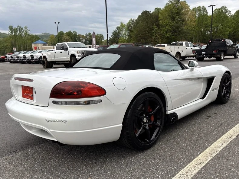 2009 Dodge Viper 4th Gen - Image 9 of 17