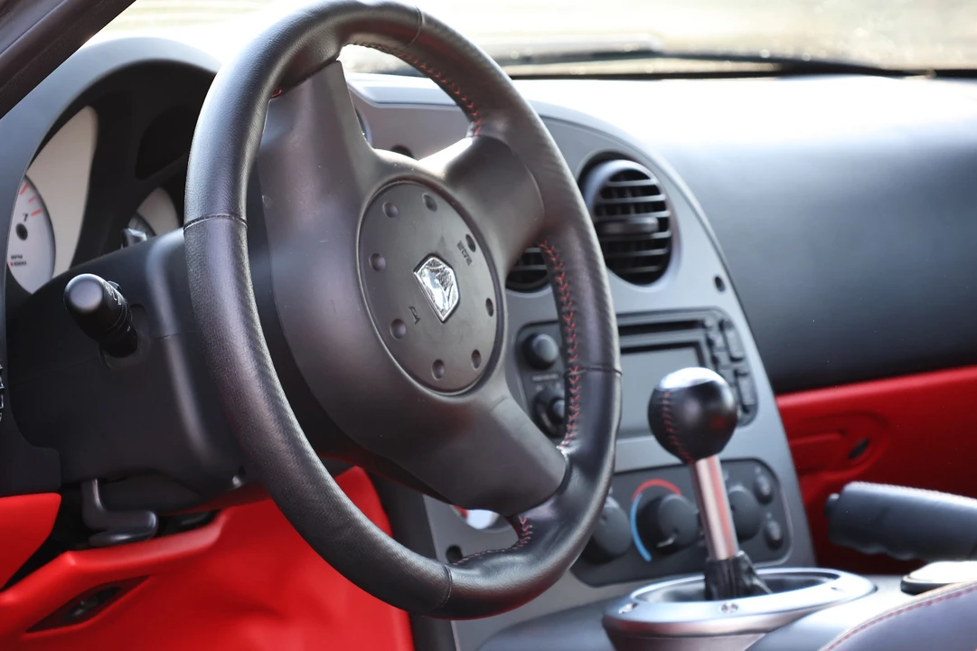 2009 Dodge Viper 4th Gen - Image 8 of 25