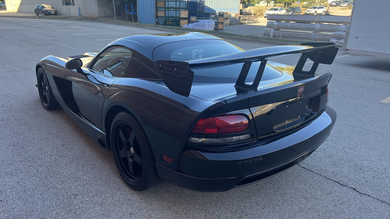 2009 Dodge Viper ACR 4th Gen - Image 12 of 13