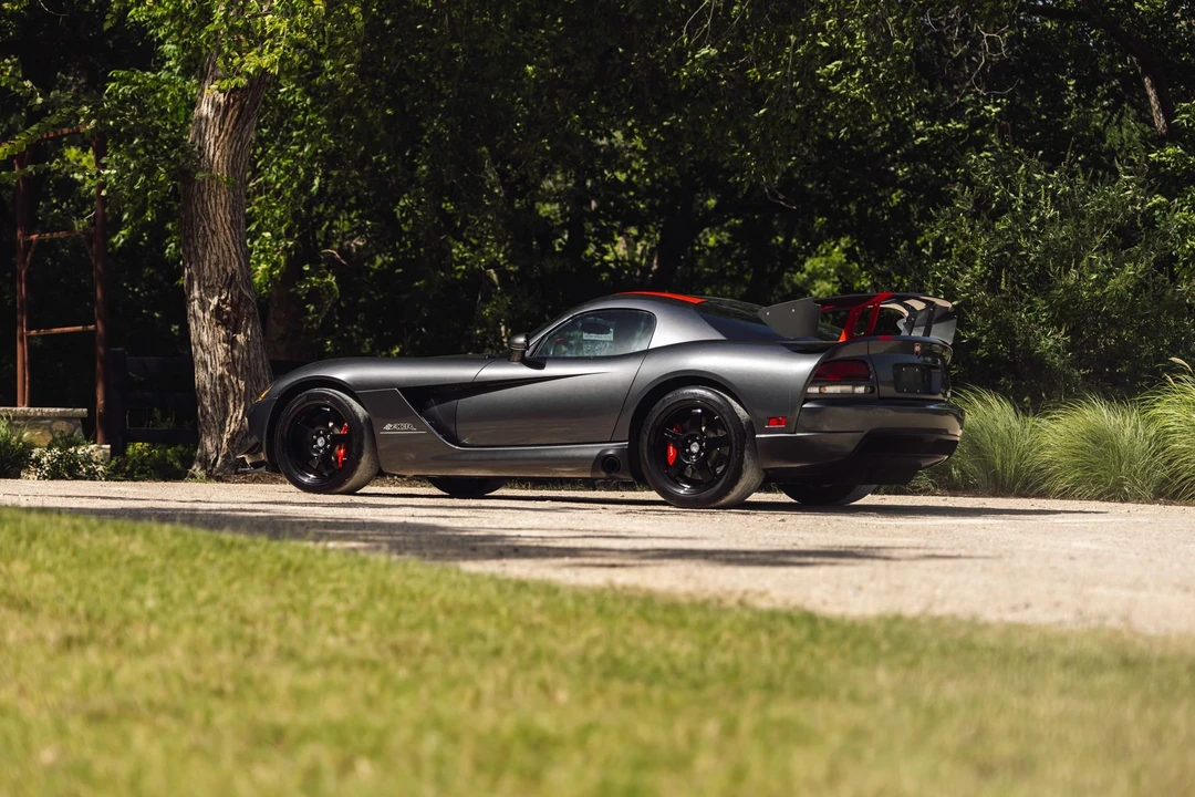 2009 Dodge Viper ACR 4th Gen - Image 27 of 31
