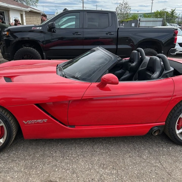 2009 Dodge Viper 4th Gen - Image 2 of 19