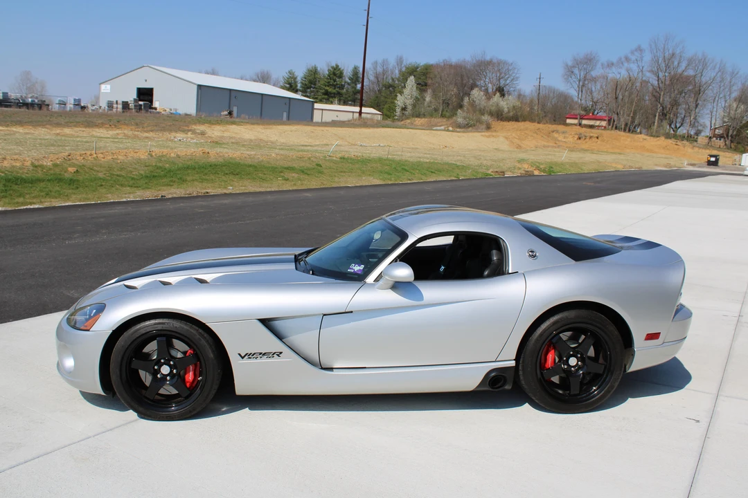 2009 Dodge Viper 4th Gen - Image 9 of 31