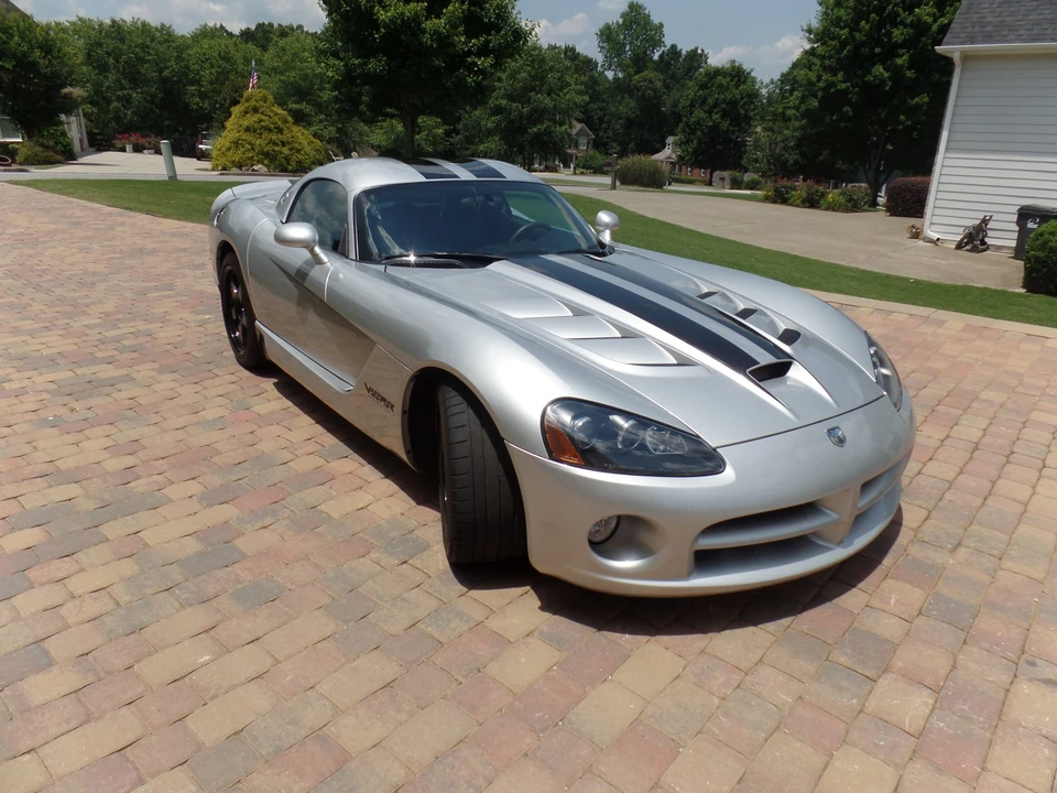 2009 Dodge Viper 4th Gen - Image 16 of 31