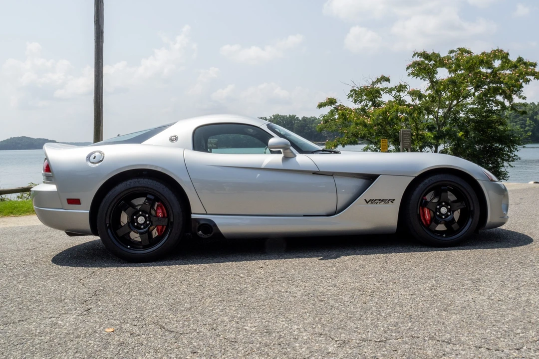 2009 Dodge Viper 4th Gen - Image 5 of 31