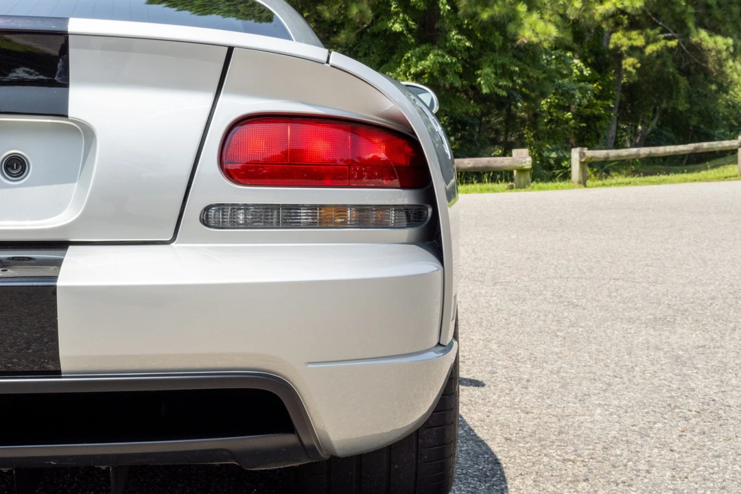 2009 Dodge Viper 4th Gen - Image 30 of 31