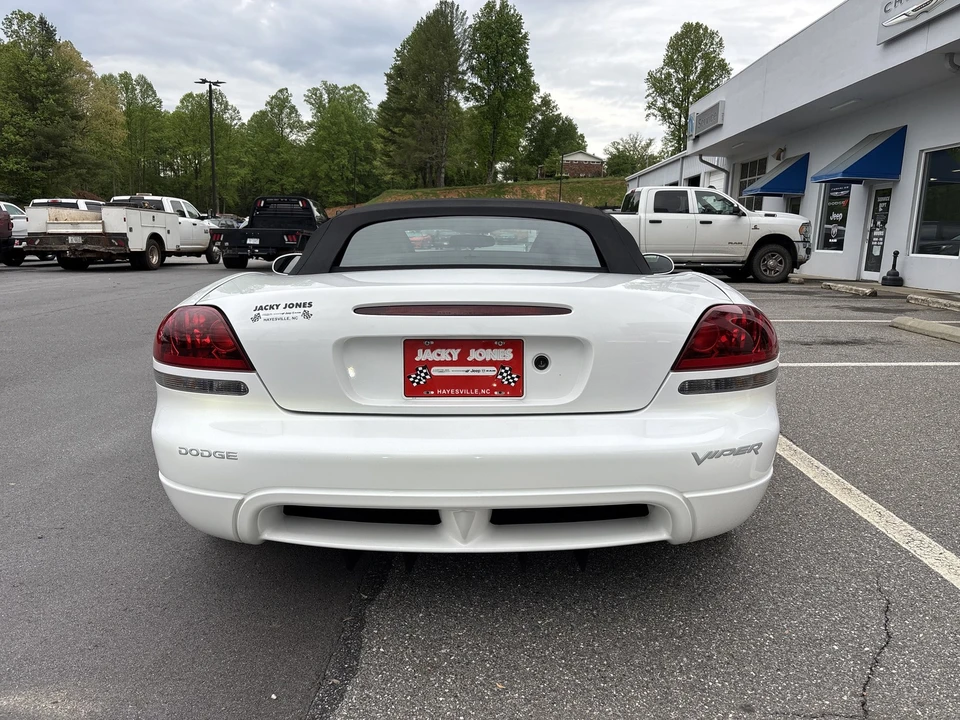 2009 Dodge Viper 4th Gen - Image 3 of 18
