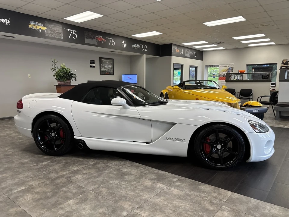 2009 Dodge Viper 4th Gen - Image 17 of 18