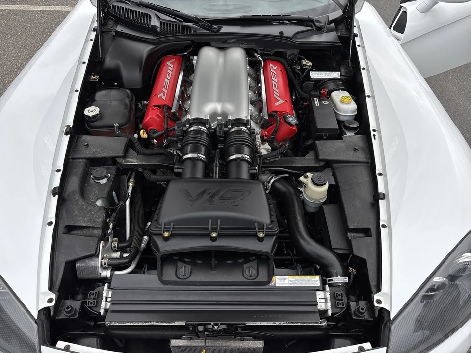2009 Dodge Viper 4th Gen - Image 15 of 18