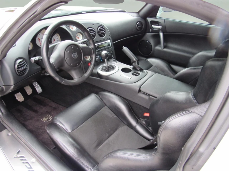 2009 Dodge Viper 4th Gen - Image 4 of 21