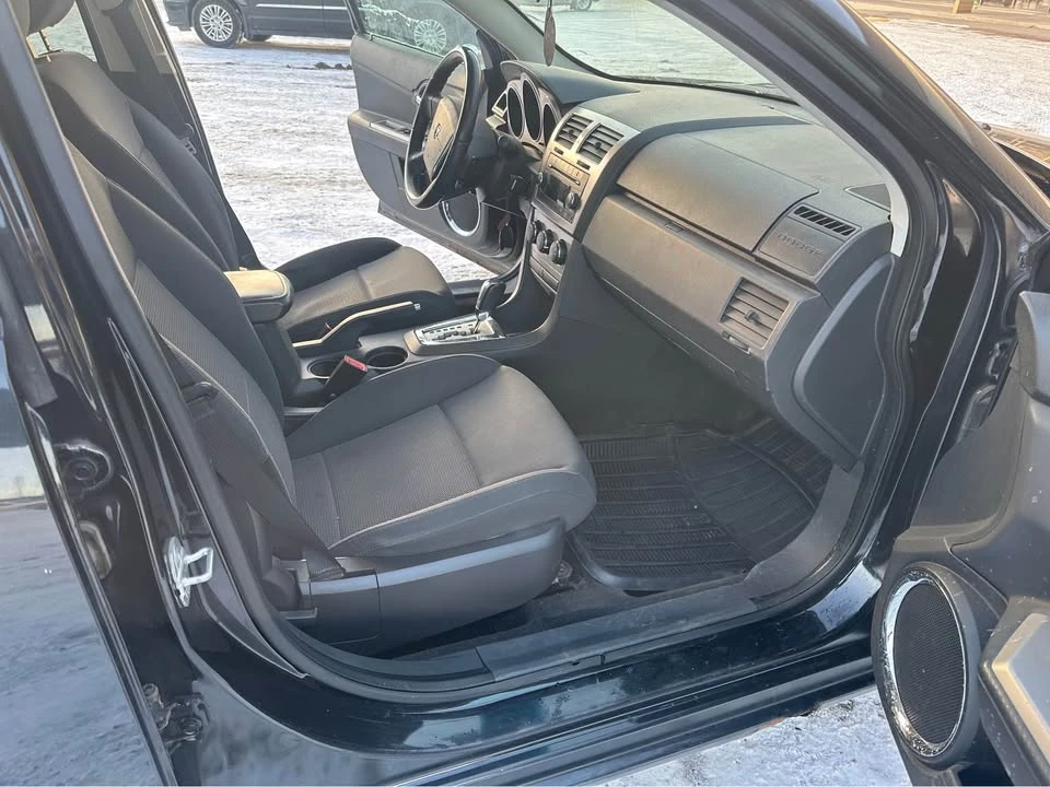2009 Dodge Avenger Sedan - Image 2 of 13