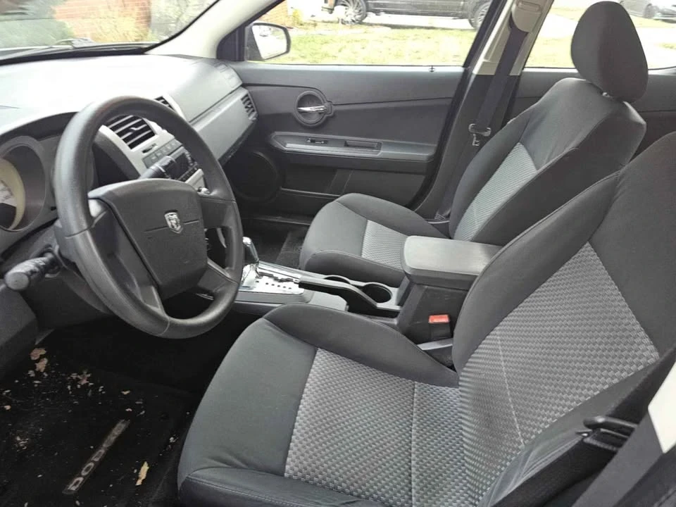 2009 Dodge Avenger Sedan - Image 7 of 10