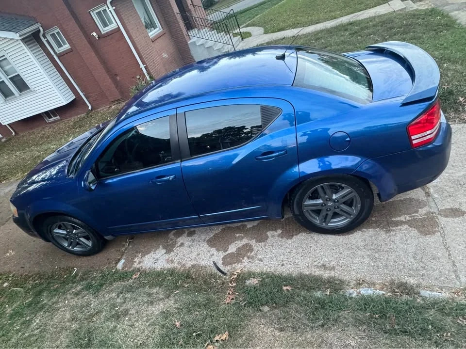 2009 Dodge Avenger Sedan - Image 2 of 5