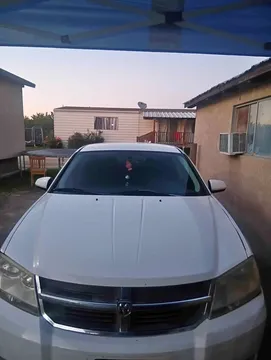 2009 Dodge Avenger R/T Sedan