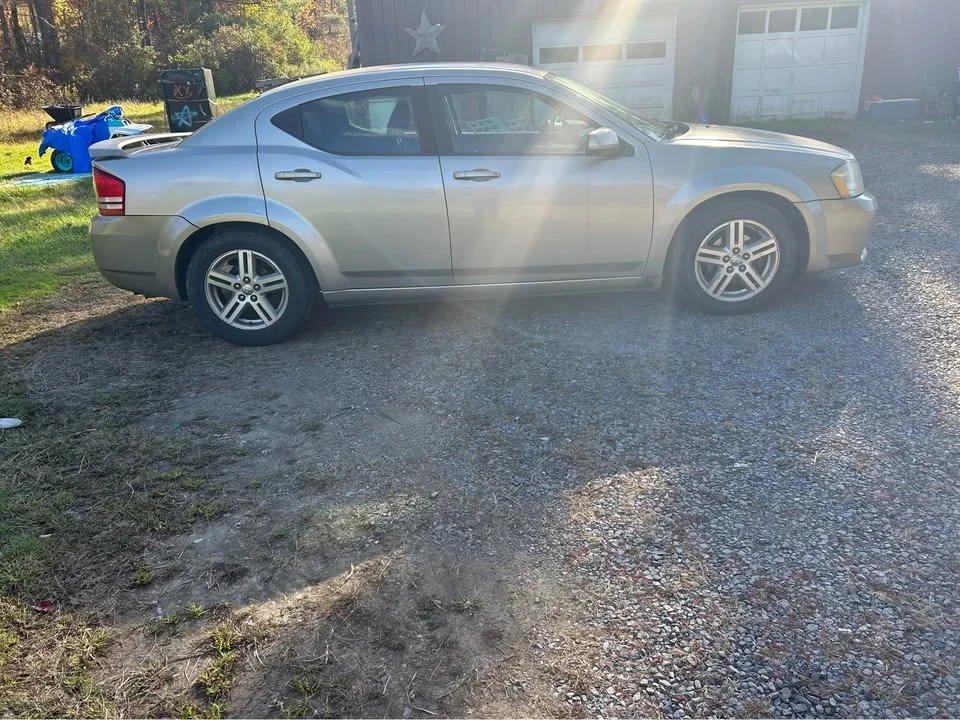 2009 Dodge Avenger Sedan - Image 4 of 10
