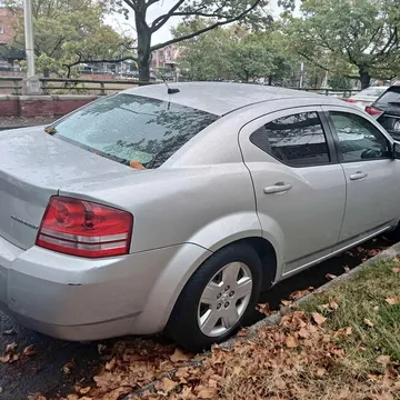 2009 Dodge Avenger SE Sedan