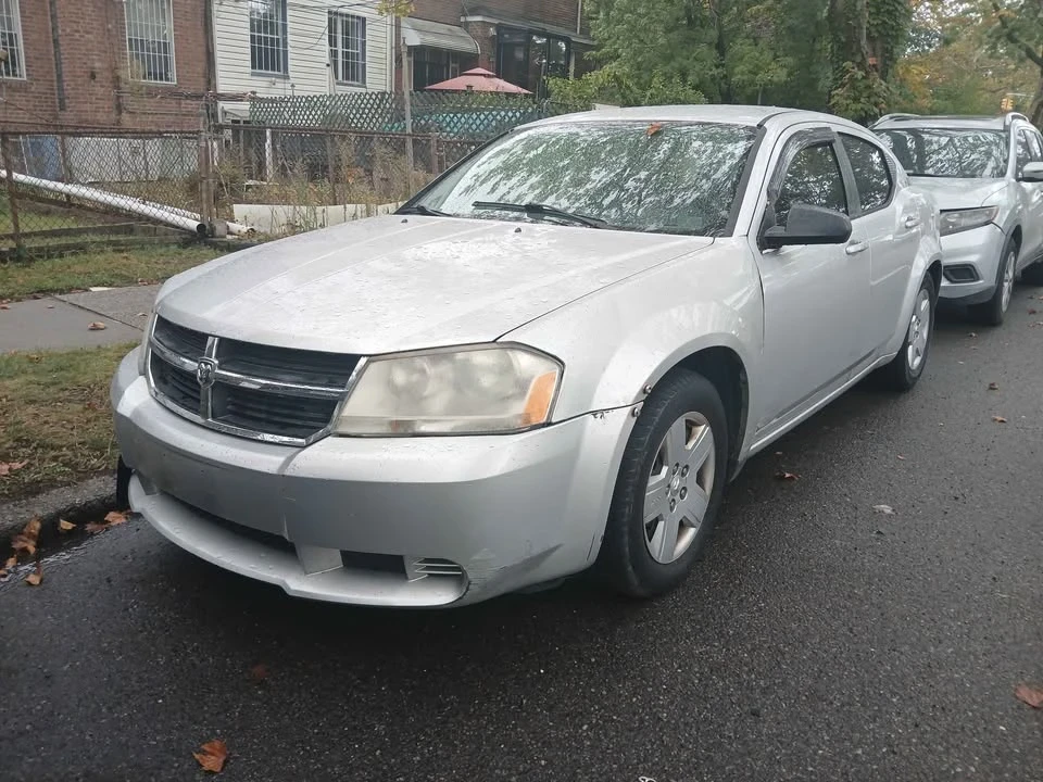 2009 Dodge Avenger Sedan - Image 3 of 11