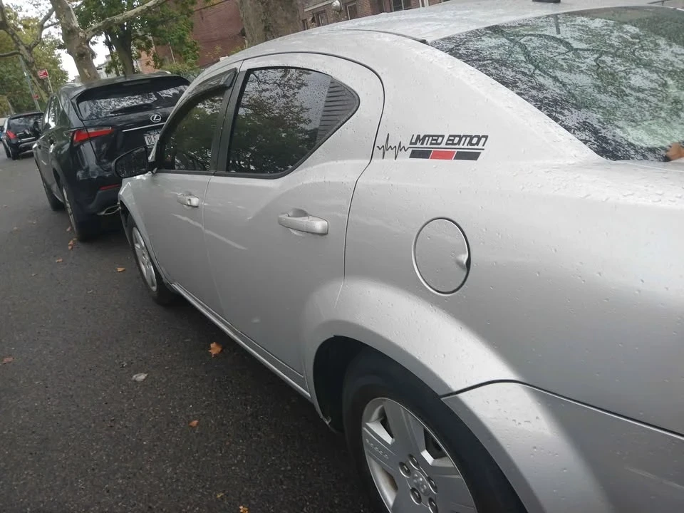 2009 Dodge Avenger Sedan - Image 4 of 11