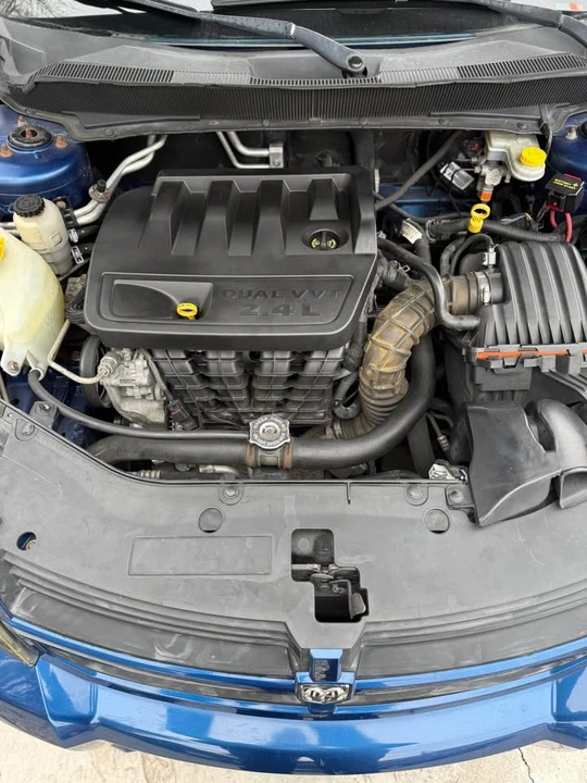 2009 Dodge Avenger Sedan - Image 8 of 10