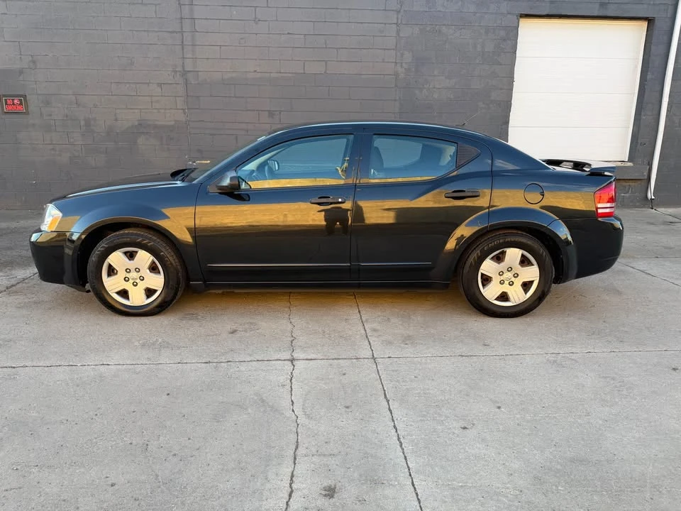 2009 Dodge Avenger Sedan - Image 4 of 16
