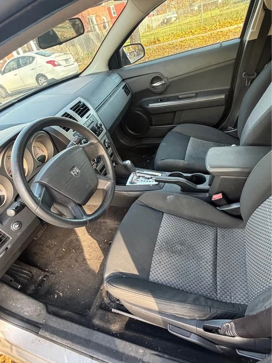 2009 Dodge Avenger Sedan - Image 6 of 8