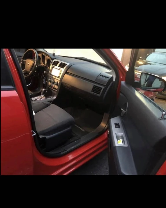 2009 Dodge Avenger Sedan - Image 2 of 8