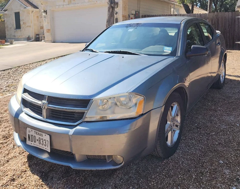 2009 Dodge Avenger Sedan - Image 2 of 9
