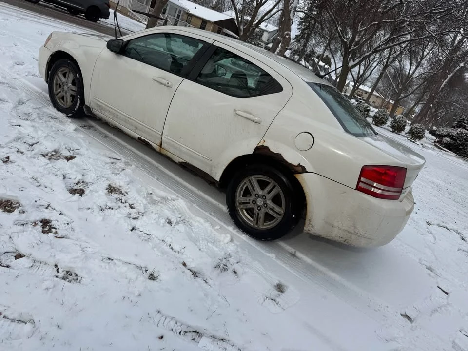 2009 Dodge Avenger Sedan - Image 6 of 6