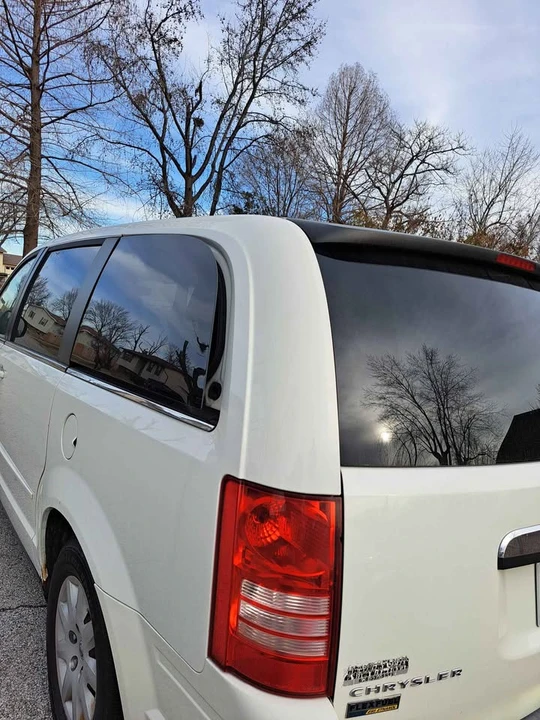 2009 Dodge Caravan - Image 3 of 3