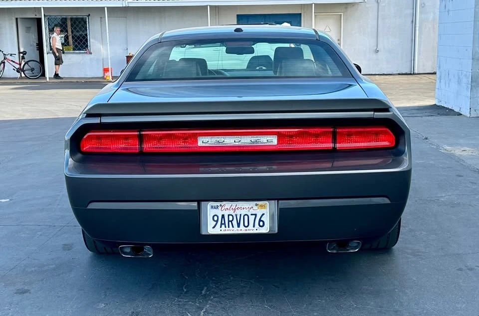 2009 Dodge Challenger 3rd Gen - Image 5 of 16