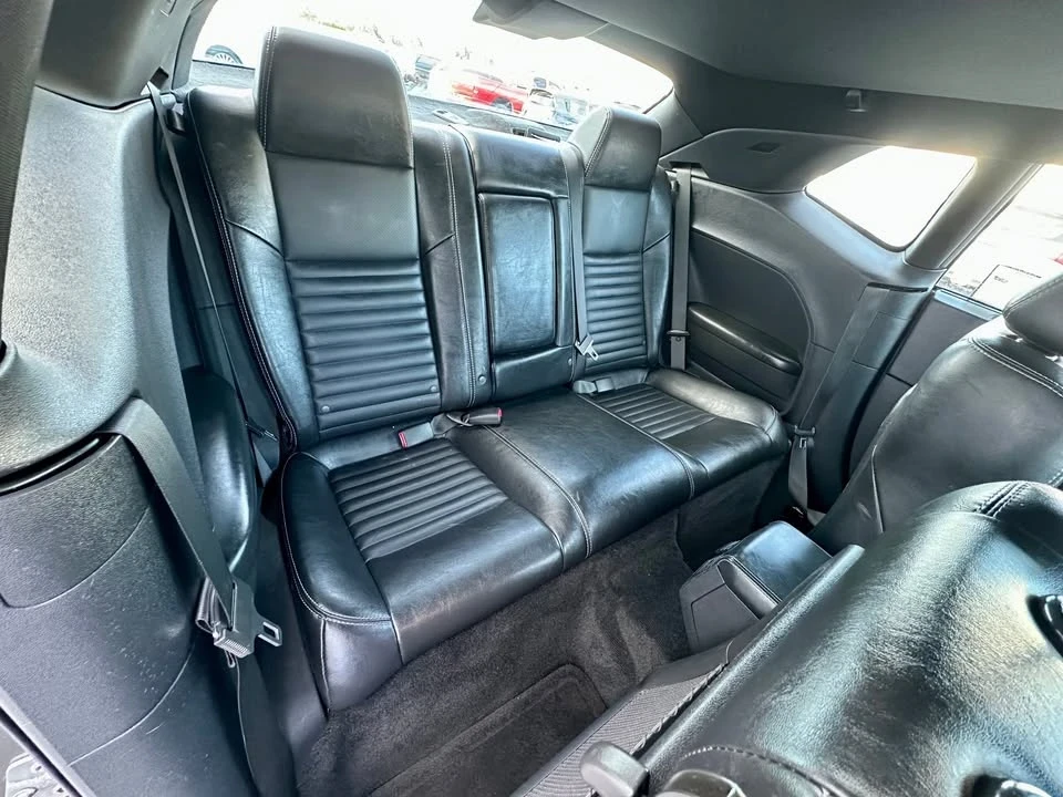 2009 Dodge Challenger 3rd Gen - Image 11 of 16