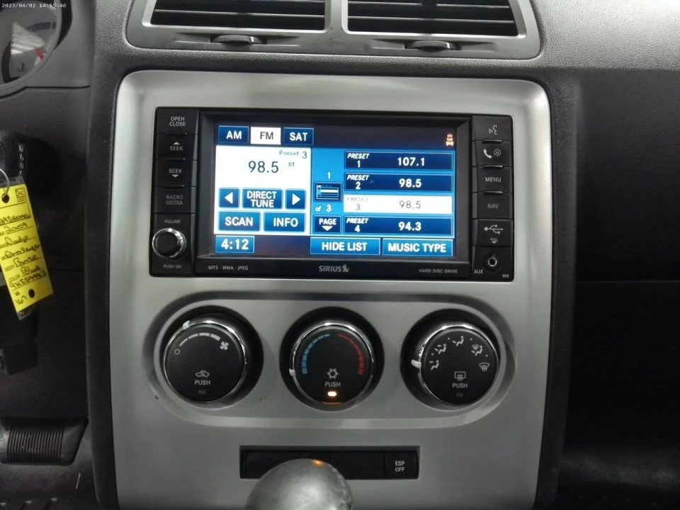 2009 Dodge Challenger 3rd Gen - Image 10 of 16